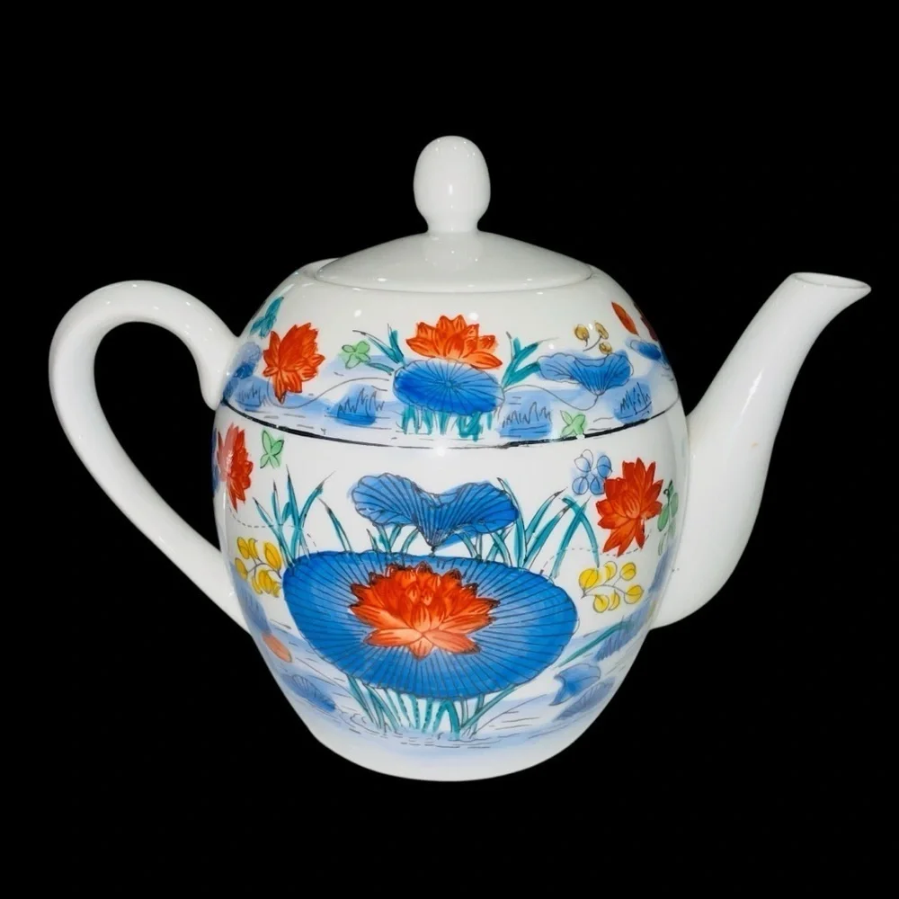 Williams Sonoma Asian Inspired Vintage Tea Pot Grande Cuisine - Lotus 8”x6”